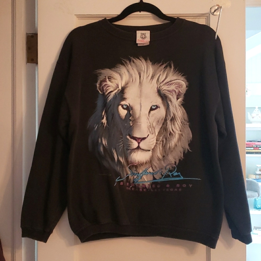 Vintage 90s Siegfried and Roy Vegas Crewneck
